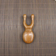 Golden Sandalwood Scalpii Massager with Five Teeth