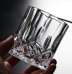 Premium Luxe Crystal Glass — Where Style Meets Sophistication